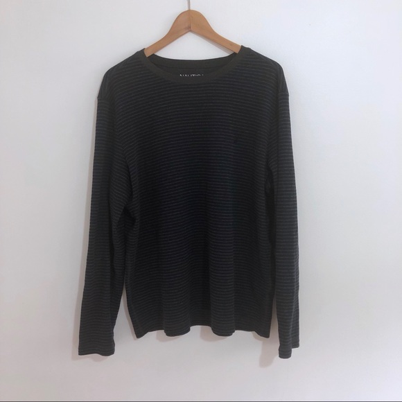 Black Striped Oversized Nautica Crewneck Pullover - Picture 2 of 2